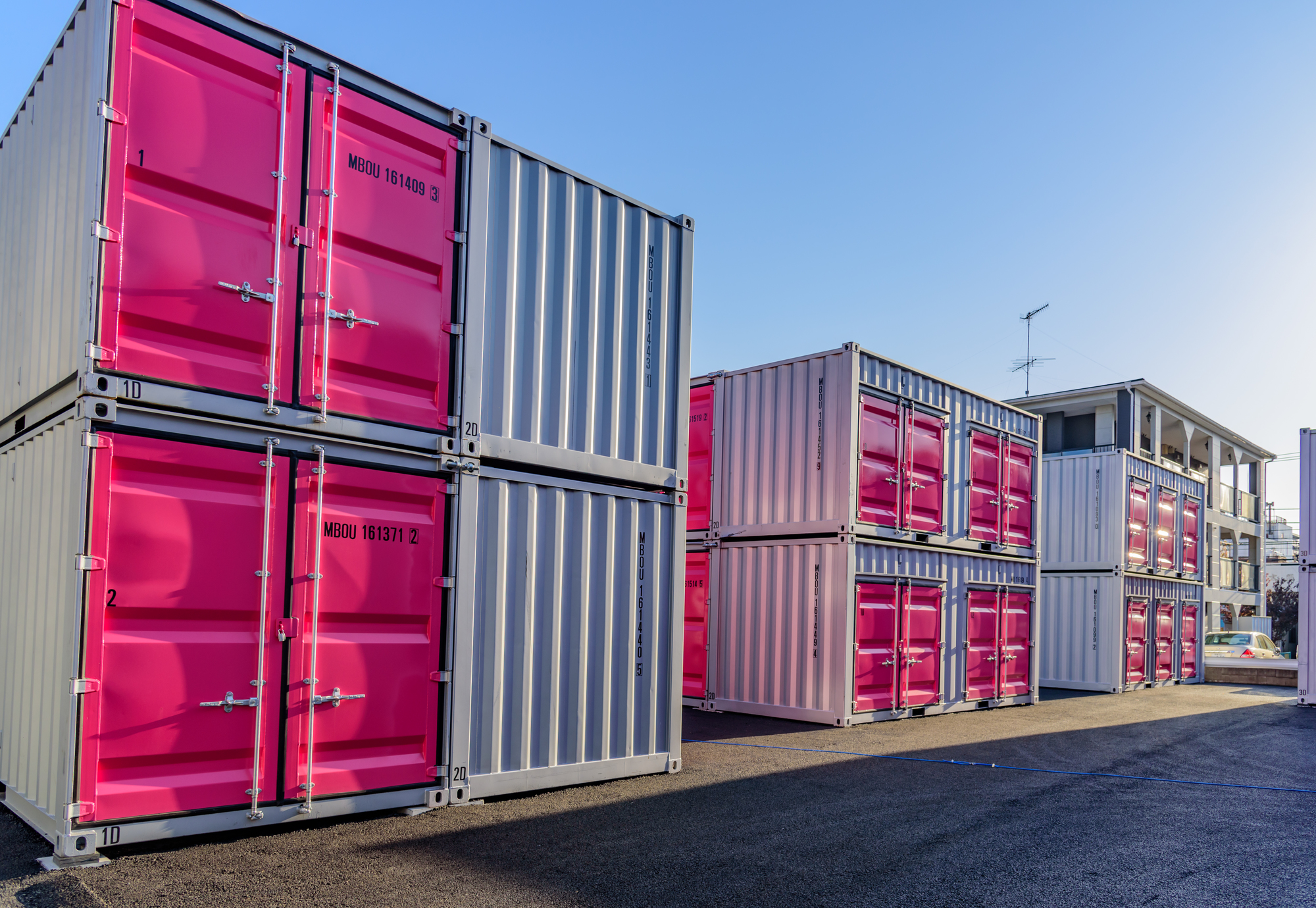 トランクルーム投資とは？リスクと収益性は